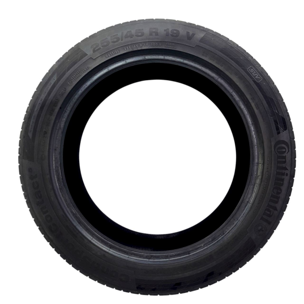 PNEU CONTINENTAL 255/45R19    203028