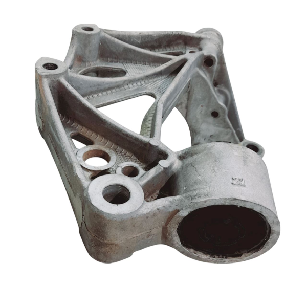 SUPORTE BANDEJA DIREITA  VW POLO 1.6 2003 203430