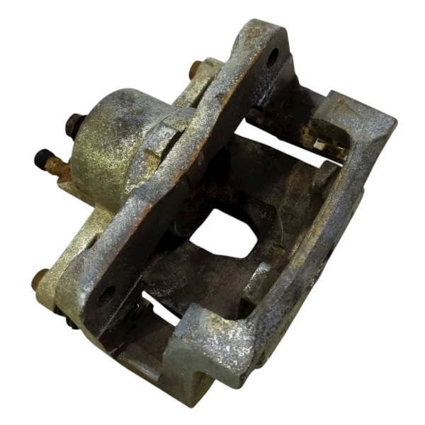 PINÇA DIANTEIRA ESQUERDA LIFAN 530 1.5 2016    204067