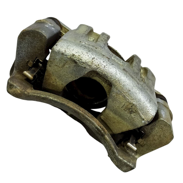 PINÇA DIANTEIRA ESQUERDA LIFAN 530 1.5 2016    204067