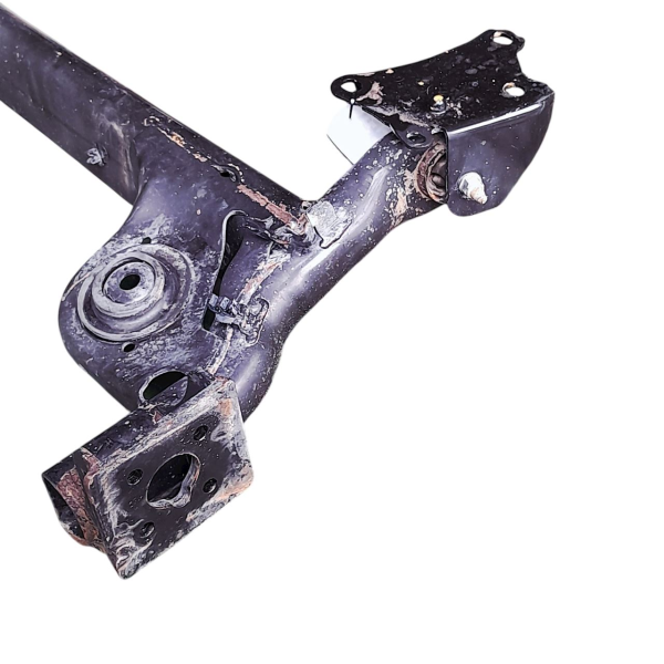 EIXO TRASEIRO  RENAULT DUSTER 1.6 16V 2013 204556