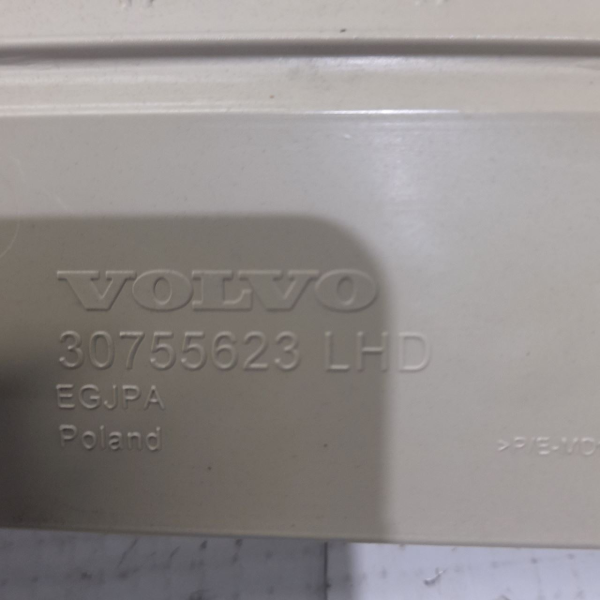 ACABAMENTO INFERIOR COLUNA DIREÇÃO VOLVO XC60 3.0T DYNAMIC 2011 156331