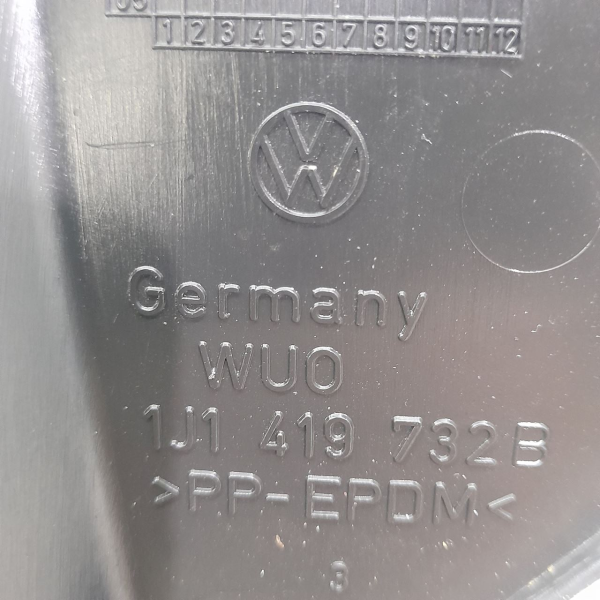 ACABAMENTO TAMPA COLUNA DIREÇÃO  AUDI A3 1.8 T  1998 193812