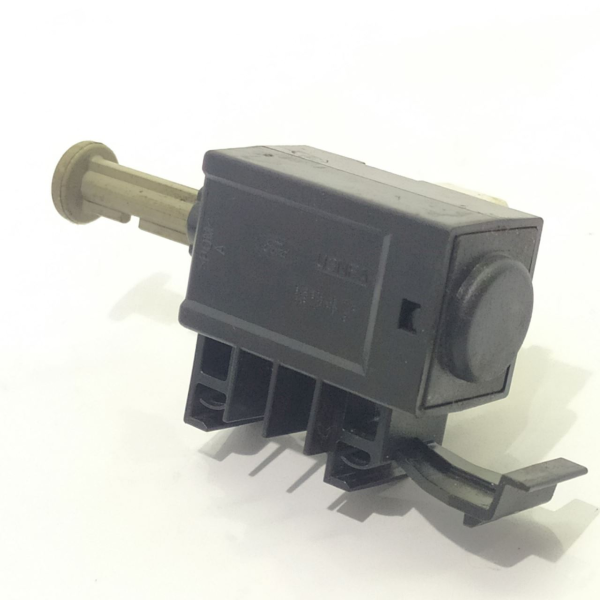SENSOR PEDAL EMBREAGEM FORD KA 1.0  2018 108125
