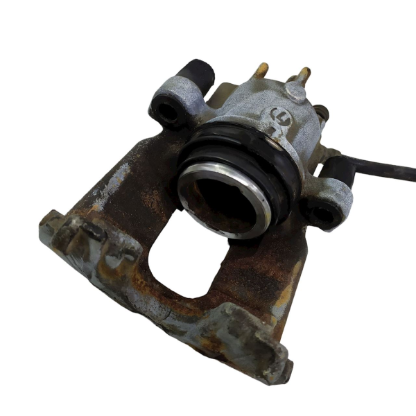 PINÇA FREIO DIANTEIRO DIREITO FORD FOCUS 1.8 16V 2003    165396