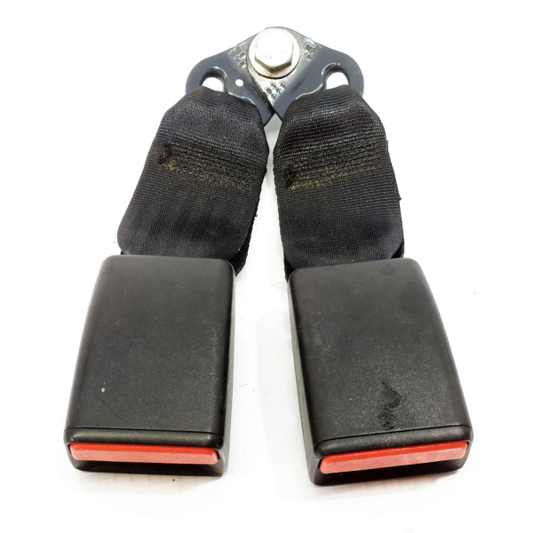 ENGATE FÊMEA CINTO TRASEIRO ESQUERDO CENTRAL RENAULT LOGAN 1.6 8V 2017 60598