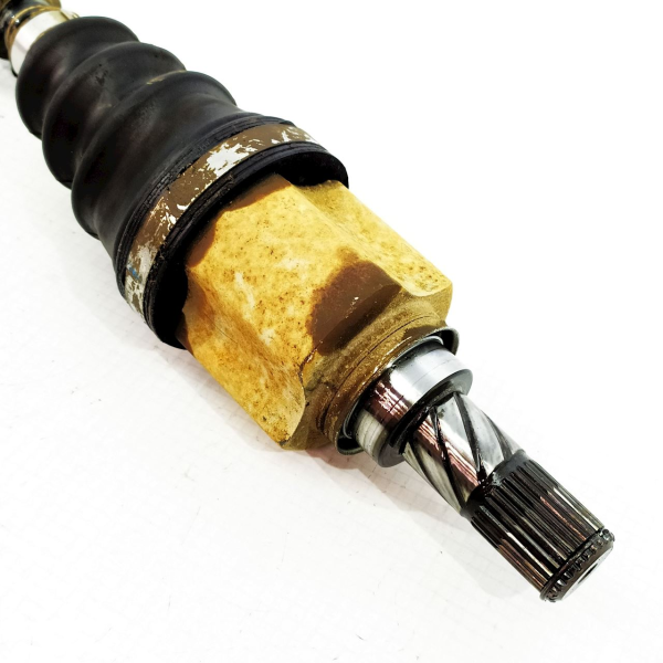 EIXO HOMOCINÉTICA DIANTEIRA ESQUERDA NISSAN MARCH 1.6S  2012 92689