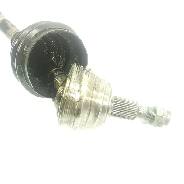 EIXO HOMOCINÉTICA ESQUERDA AUDI A3 VW GOLF NEW BEETLE 1.8    131138