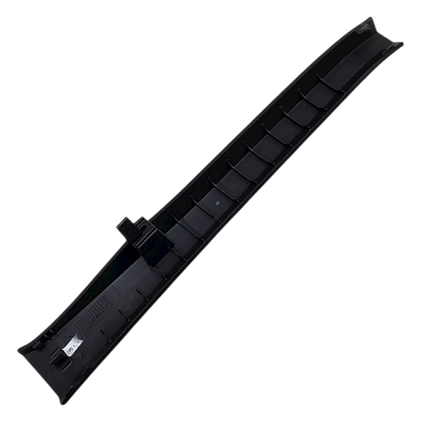 ACABAMENTO SUPERIOR PÉ COLUNA ESQUERDA  PORSCHE CAYENNE S 4.8 T 2011 190435