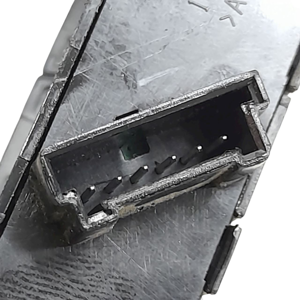 BOTÃO MEMÓRIA BANCO PORTA DIANTEIRA DIREITA  PORSCHE CAYENNE S 4.8 T 2011 190688