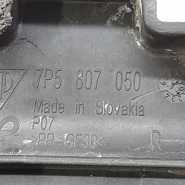 GUIA DIREITO PARA CHOQUE DIANTEIRO  PORSCHE CAYENNE S 4.8 T 2011 190123