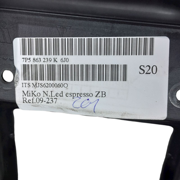 ACABAMENTO TRASEIRO TOMADA 12V CONSOLE CENTRAL  PORSCHE CAYENNE S 4.8 T 2011 189973