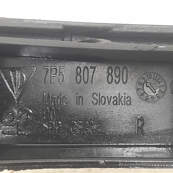 GUIA DIREITO PARA CHOQUE DIANTEIRO  PORSCHE CAYENNE S 4.8 T 2011 190124