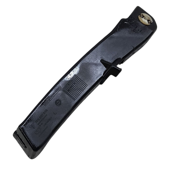 GUIA INFERIOR TRASEIRO DIREITO PARA CHOQUE TRASEIRO  PORSCHE CAYENNE S 4.8 T 2011 190534