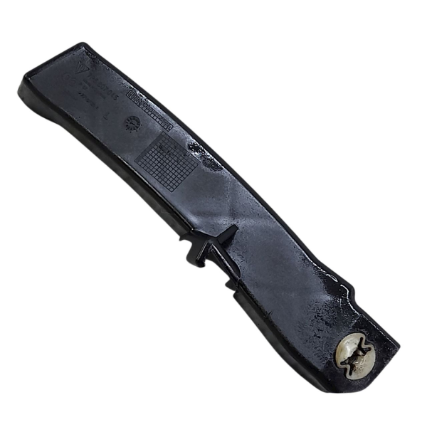 GUIA INFERIOR TRASEIRO DIREITO PARA CHOQUE TRASEIRO  PORSCHE CAYENNE S 4.8 T 2011 190534