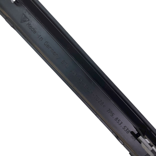 ACABAMENTO FRISO DIANTEIRO SPOILER LATERAL DIREITO  PORSCHE CAYENNE S 4.8 T 2011 190144