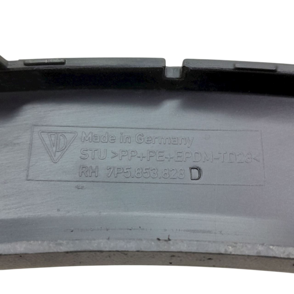 APLIQUE  CAIXA RODA TRASEIRA DIREITA  PORSCHE CAYENNE S 4.8 T 2011 190108