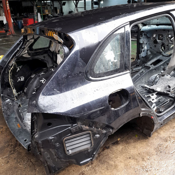 LATERAL DIREITA PORSCHE CAYENNE S 4.8 T 2011 V1689 - P21