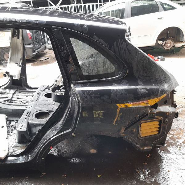 LATERAL ESQUERDA PORSCHE CAYENNE S 4.8 T 2011 V1689 - P22