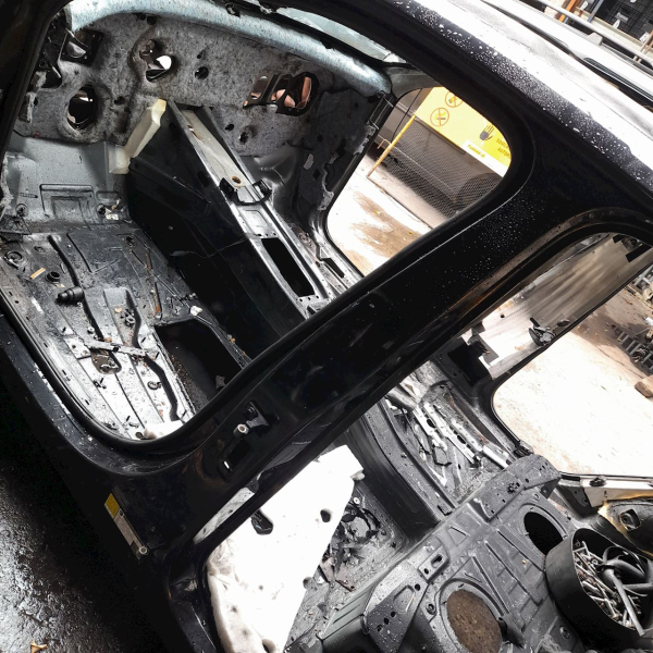 CAIXA AR PÉ COLUNA ESQUERDA  PORSCHE CAYENNE S 4.8 T 2011 190770