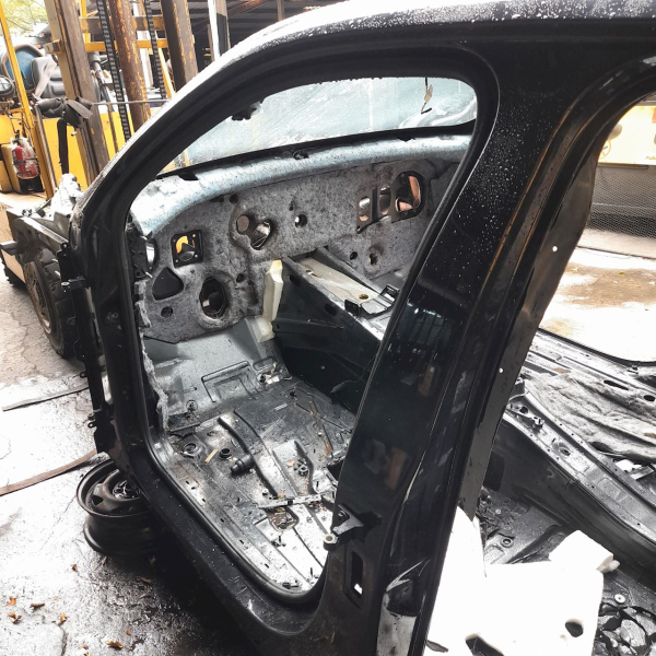 CAIXA AR PÉ COLUNA ESQUERDA  PORSCHE CAYENNE S 4.8 T 2011 190770