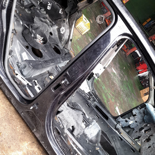 CAIXA AR PÉ COLUNA DIREITA  PORSCHE CAYENNE S 4.8 T 2011 190771