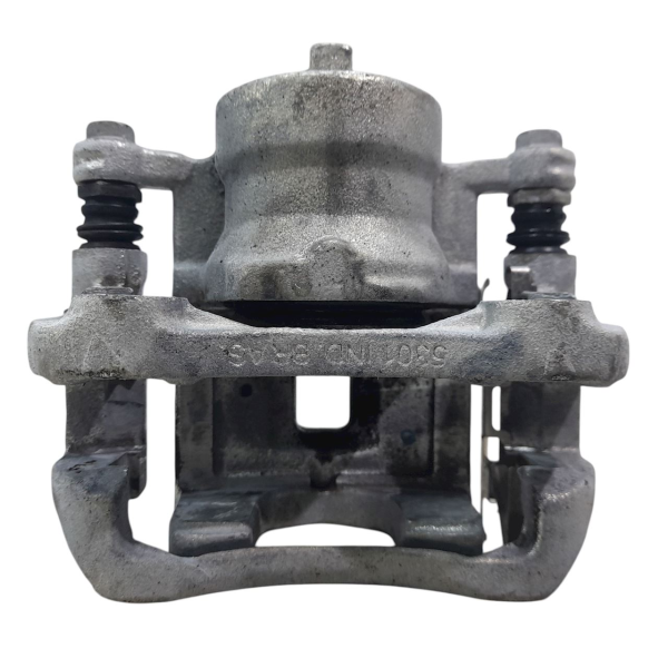 PINÇA DIANTEIRA ESQUERDA NISSAN KICKS 2024    205286