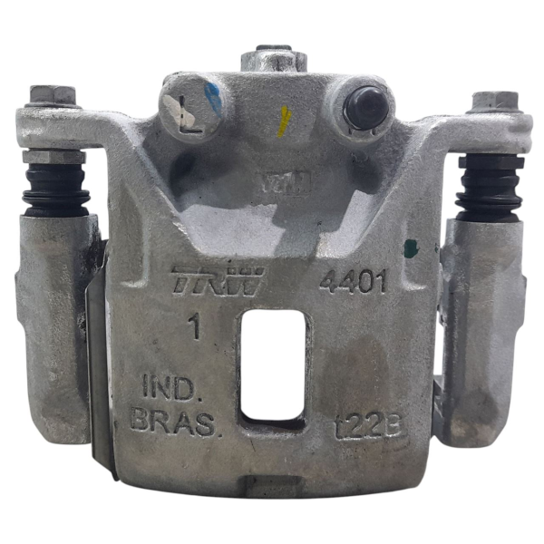 PINÇA DIANTEIRA ESQUERDA NISSAN KICKS 2024    205286