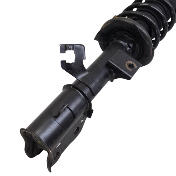 AMORTECEDOR DIANTEIRO DIREITO NISSAN KICKS 2024    205284