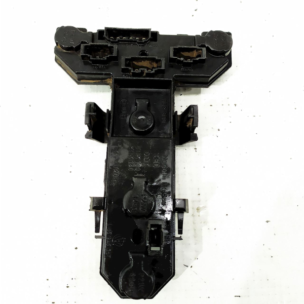 CIRCUITO LANTERNA ESQUERDA VW GOLF 2002    147327