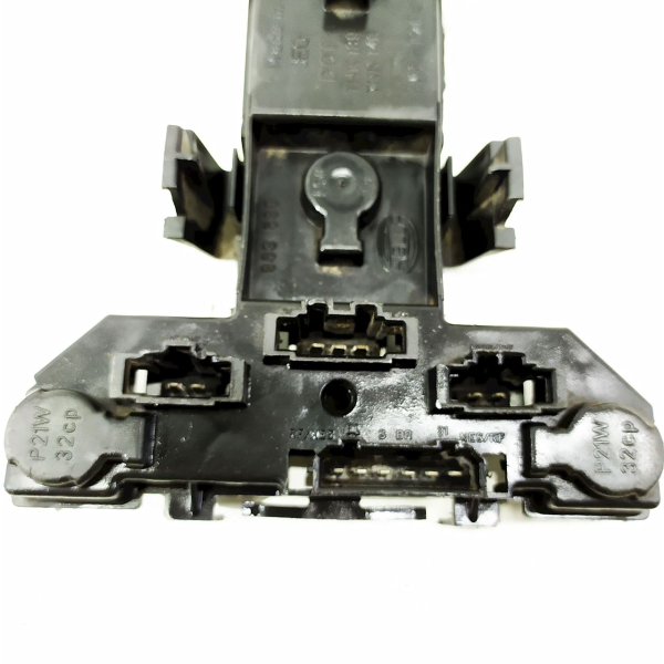 CIRCUITO LANTERNA ESQUERDA VW GOLF 2002    147327