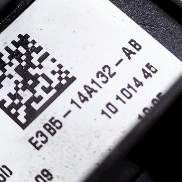 BOTÃO VIDRO PORTA DIANTEIRA DIREITA  FORD KA SE 1.0 2015 167044