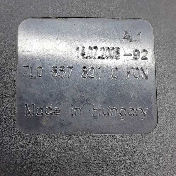 ENGATE FÊMEA CINTO BANCO TRASEIRO  VW TOUAREG V8 2009 206475