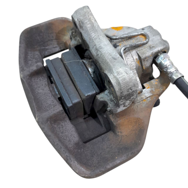 PINÇA ESQUERDA VW SAVEIRO 1.8 8V 1990     206881