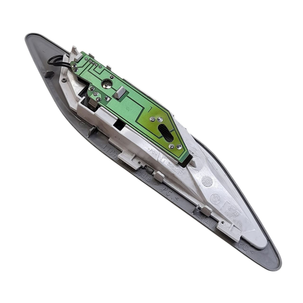 LUZ CORTESIA TRASEIRA ESQUERDA  BMW 540IA DN81 2002 205726