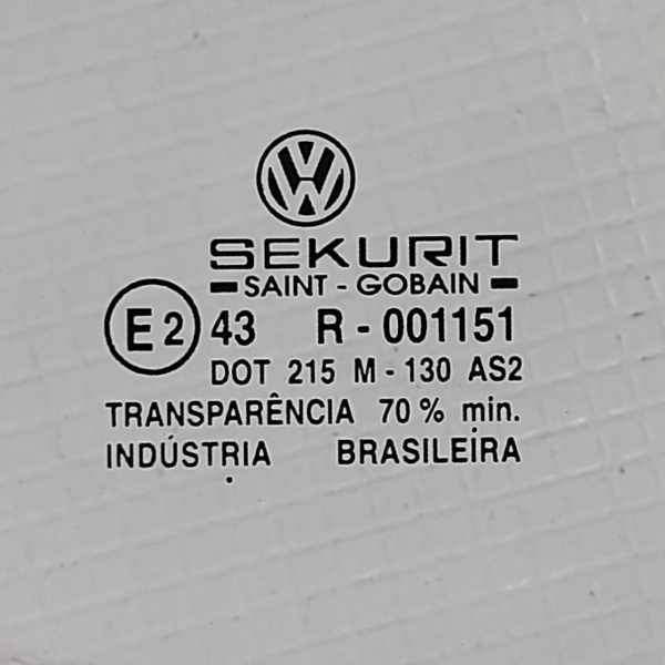VIDRO PORTA TRASEIRO DIREITO  VW GOLF 2.0 AT  2001 209223