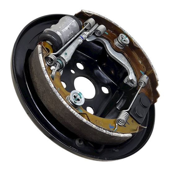 ESPELHO SAPATA FREIO TRASEIRO ESQUERDO  RENAULT KWID ZEN 1.0  2021 209600