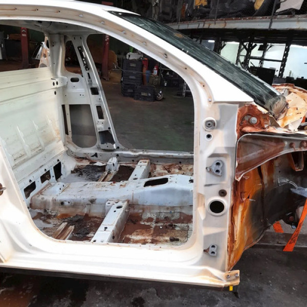 Caixa Ar Pé Coluna Direita  Fiat Strada 1.4 2023 212438