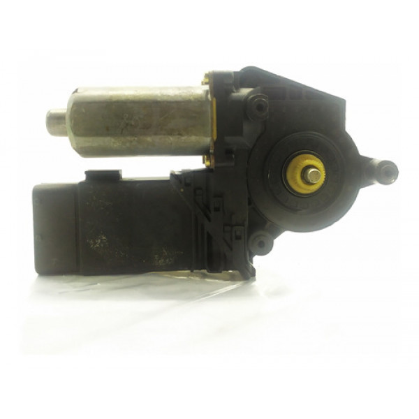 Motor Máquina Vidro Dianteira Direita Vw Passat 2001 90599