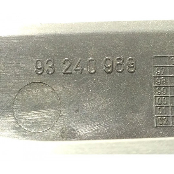 Regua Aplique Tampa Traseira Gm Astra Gls Sed  2000 110224