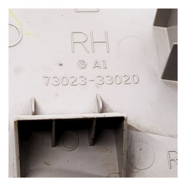 Capa Superior Coluna Central Direita Toyota Corolla Xei 1.8 