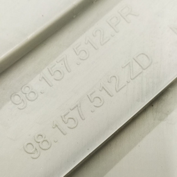 Capa Direita Coluna Para-brisa Peugeot 208 1.2 Active 2017 3