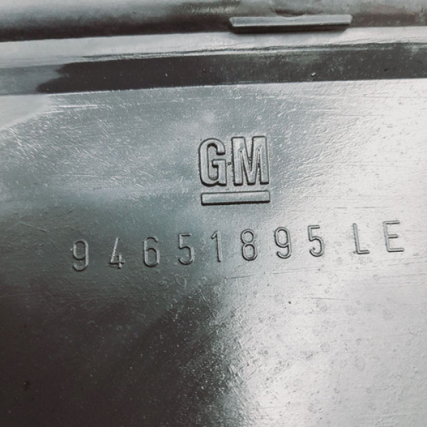 Polaina Esquerda Para Choque Traseiro  Gm Chevette L 1.6 199 Não Informado