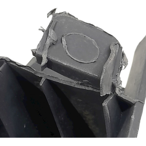 Acabamento Interno Retrovisor Esquerdo  Fiat Idea  Adv 1.8 8 Não Informado