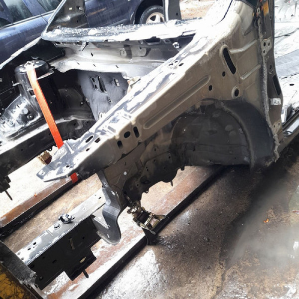 Longarina Esquerda  Ford Edge 3.5 2011 198107 Não Informado