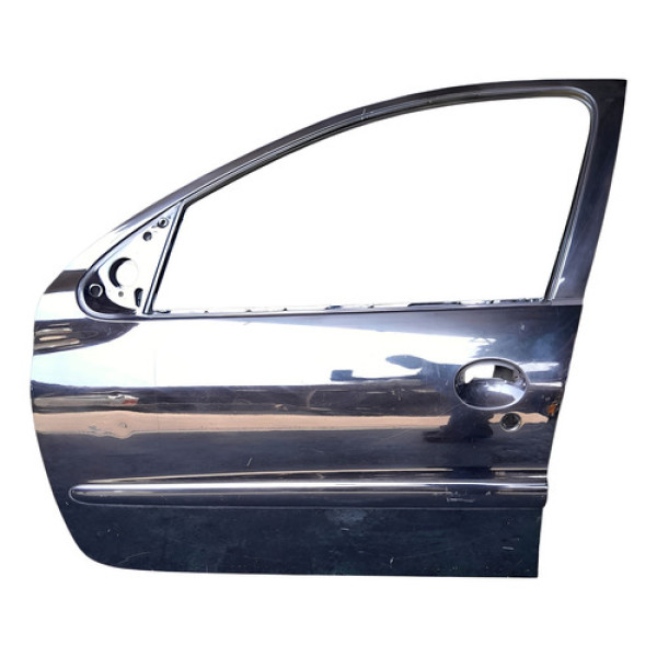 Porta Dianteira Esquerda Peugeot 207 Passion 1.4 2010 V1779  Traseira Não Informado Não Informado Porta Dianteira Esquerda Peugeot 207 Passion 1.4 2010 V1779  Traseira Não Informado Não Informado