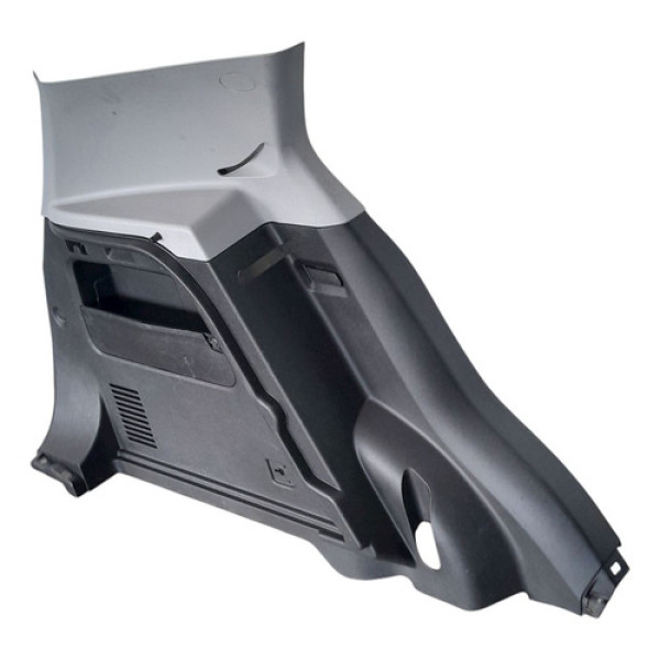 Acabamento Lateral Esquerdo Porta Malas  Gm Tracker Premier 