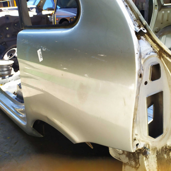 Lateral Esquerda Citroen Xsara Picasso 2002 V462 19317