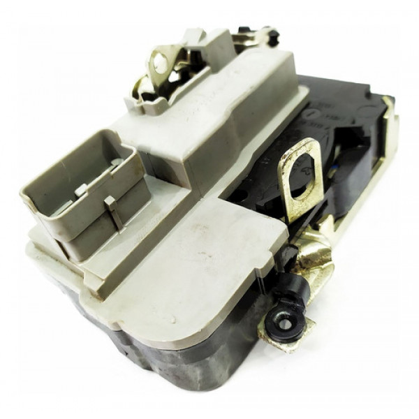 Fechadura Porta Dianteira Direita Peugeot 207 Q.silver 2011 