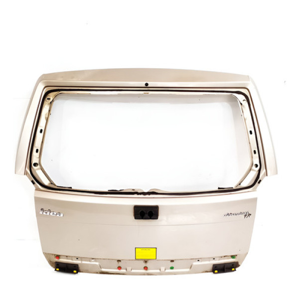 Tampa Traseira Fiat Idea Adventure 2007    123533 Dourado